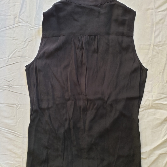 Women's Black Sleeveless Tuxedo Style Blouse, xs - Picture 3 of 3